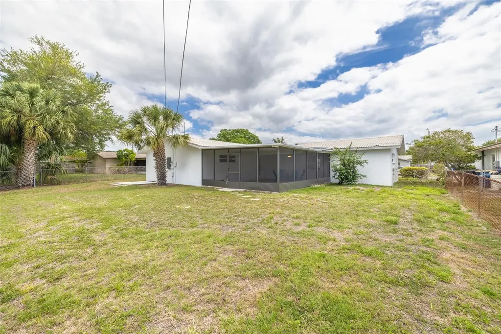 1872 Princeton Drive Clearwater FL 33765