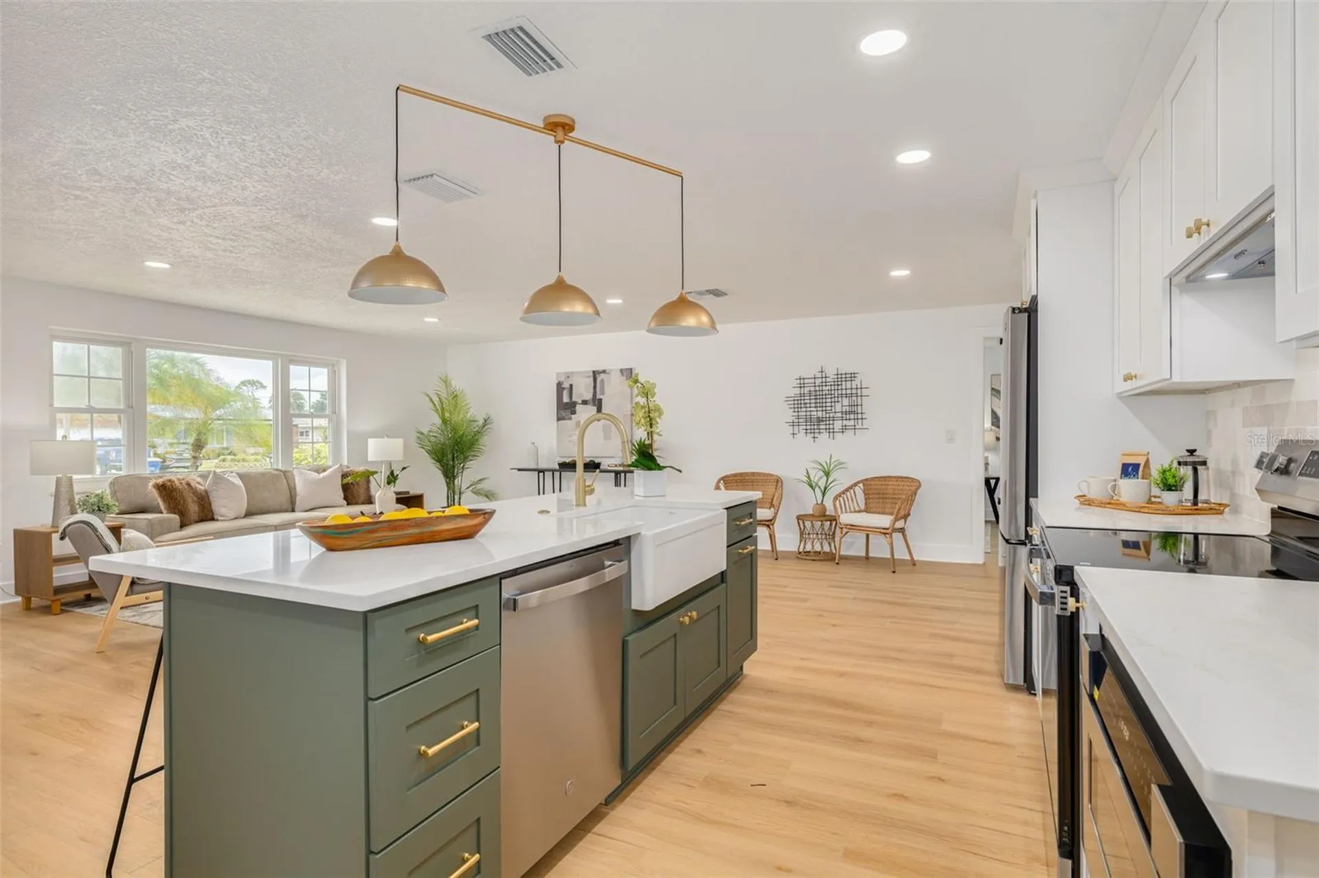 1872 Princeton Drive Clearwater FL 33765