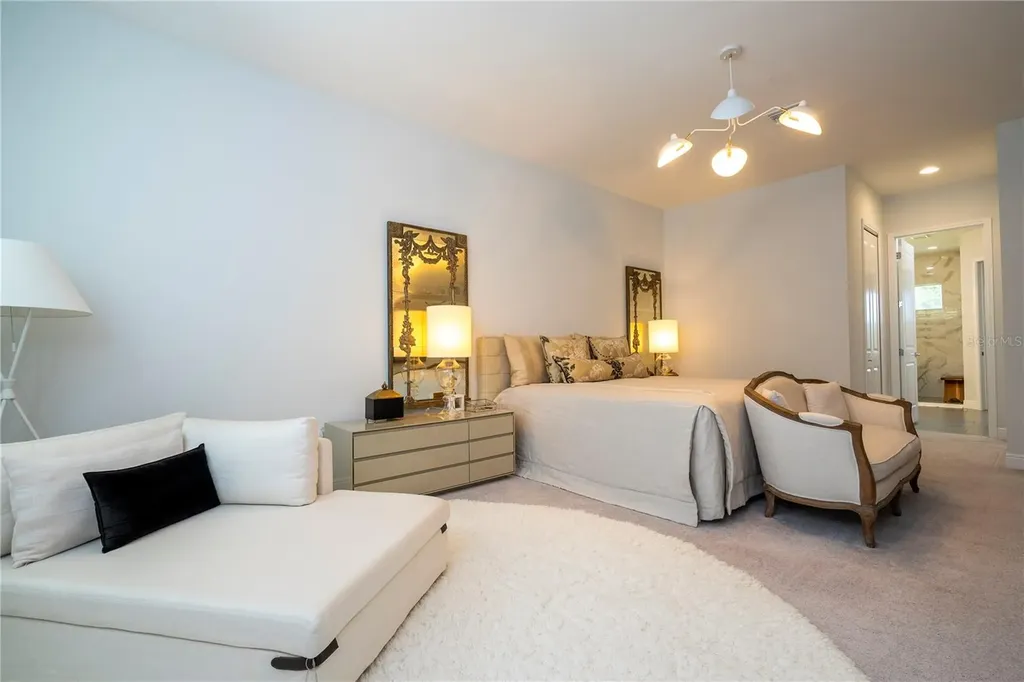 7181 Ryedale Court Sarasota FL 34241