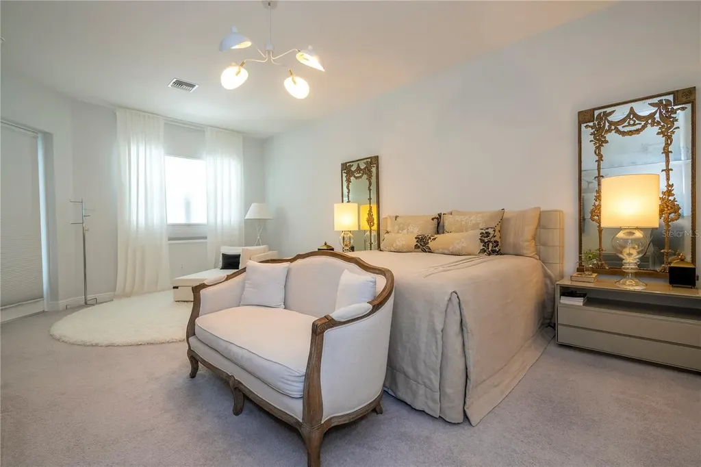 7181 Ryedale Court Sarasota FL 34241