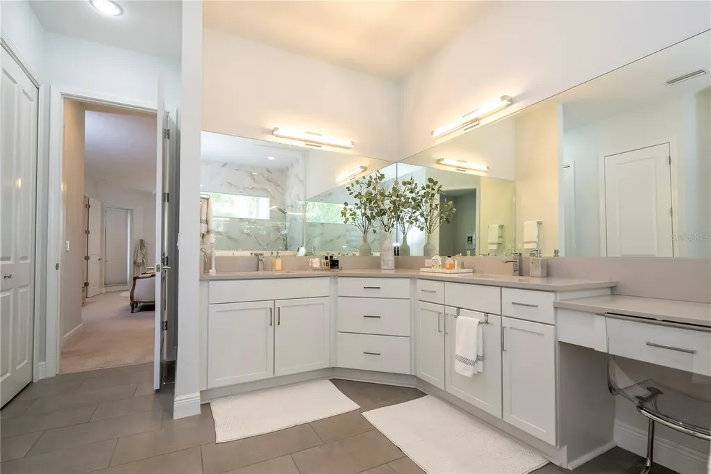 7181 Ryedale Court Sarasota FL 34241