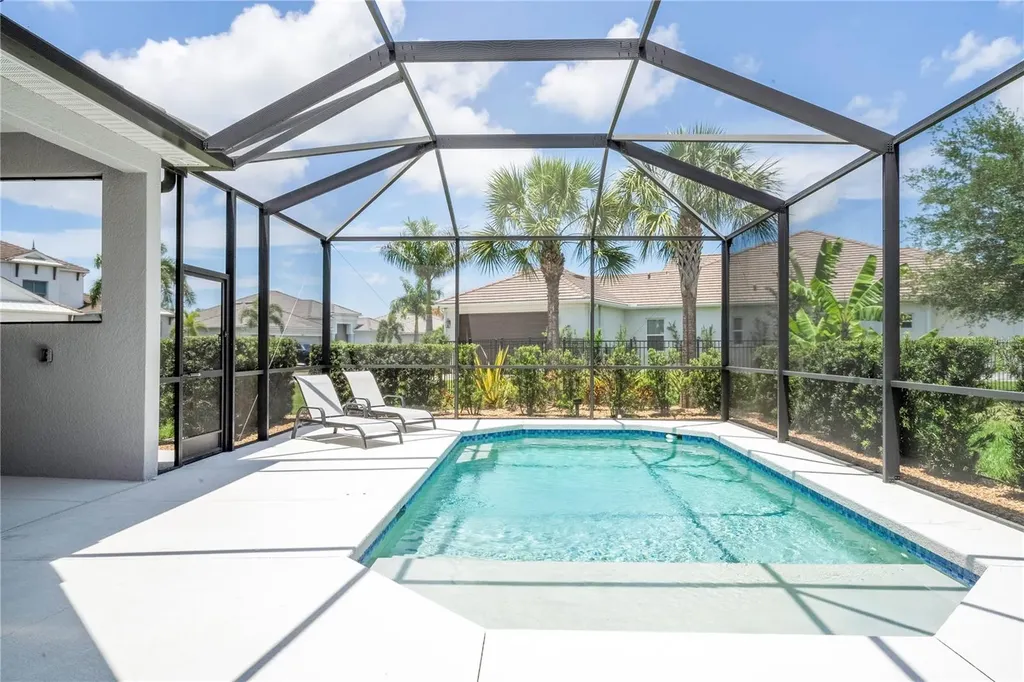 7181 Ryedale Court Sarasota FL 34241