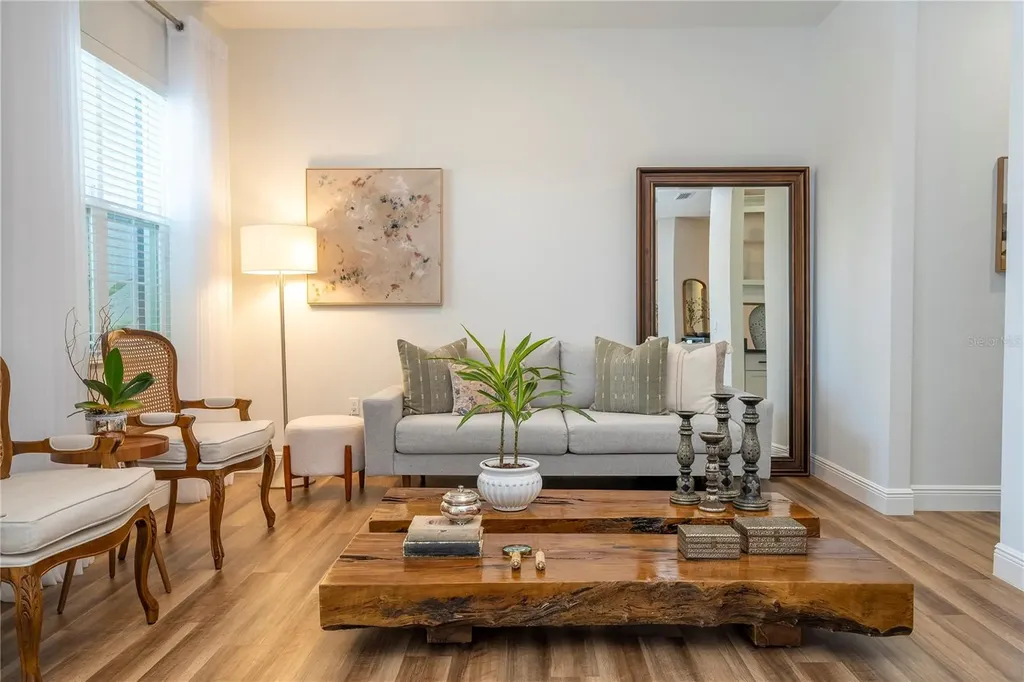 7181 Ryedale Court Sarasota FL 34241