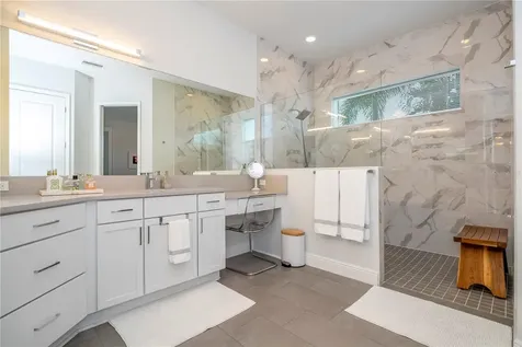 7181 Ryedale Court Sarasota FL 34241