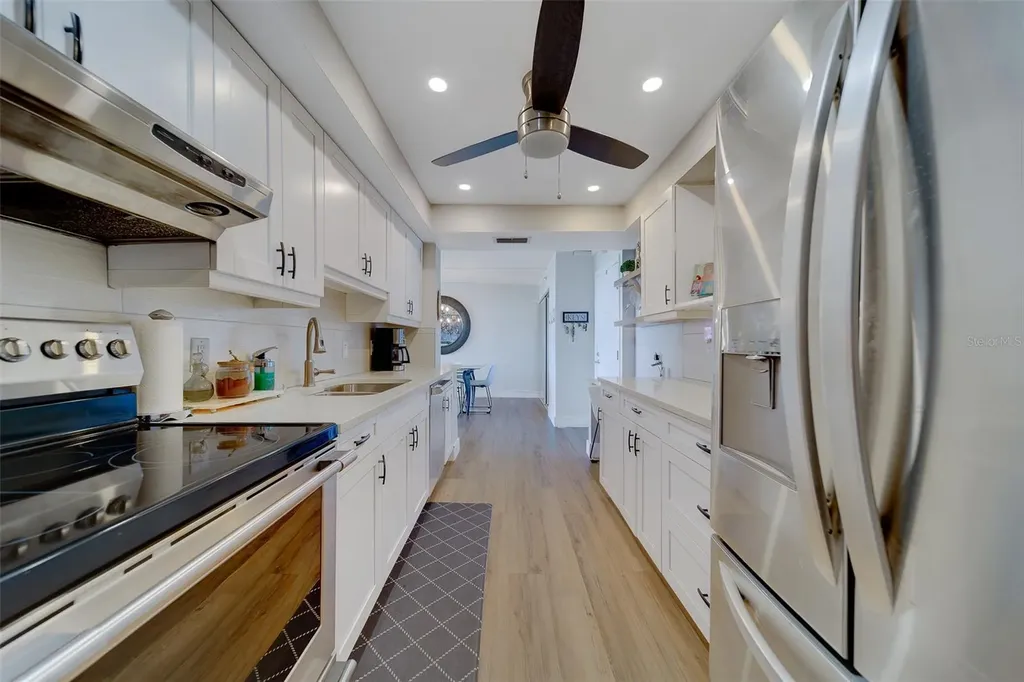 255 Dolphin Point Clearwater Beach FL 33767