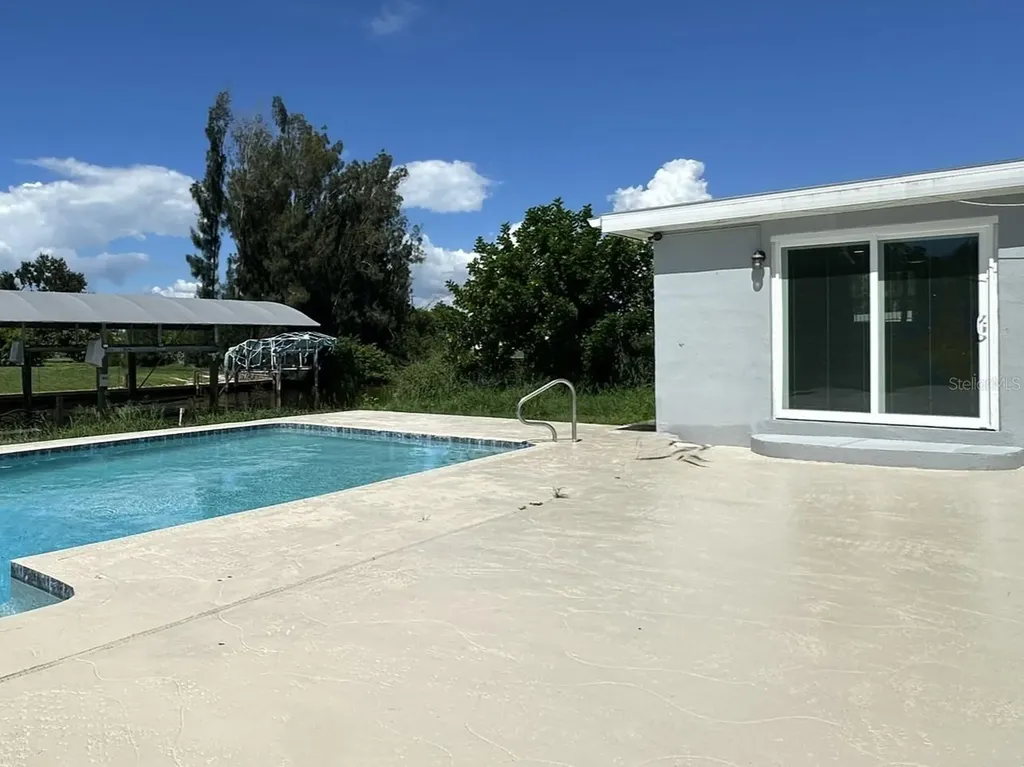835 Conreid Drive NE Port Charlotte FL 33952