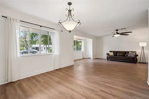 636 Hillcrest Avenue Maitland FL 32751
