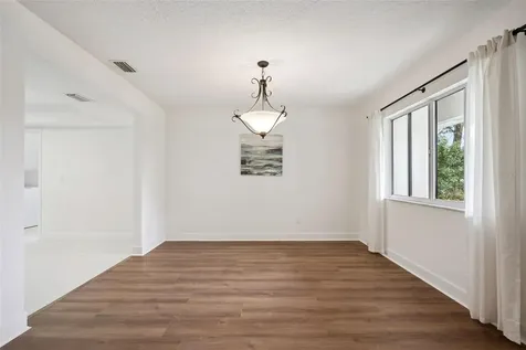 636 Hillcrest Avenue Maitland FL 32751