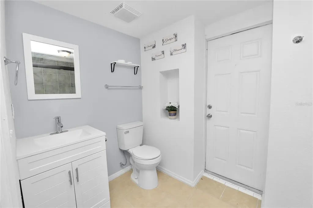 114 Shelton Avenue Auburndale FL 33823