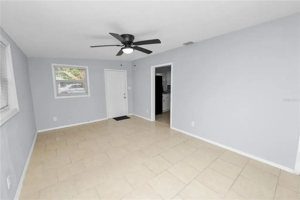 114 Shelton Avenue Auburndale FL 33823