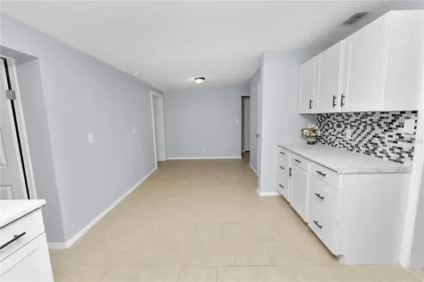 114 Shelton Avenue Auburndale FL 33823