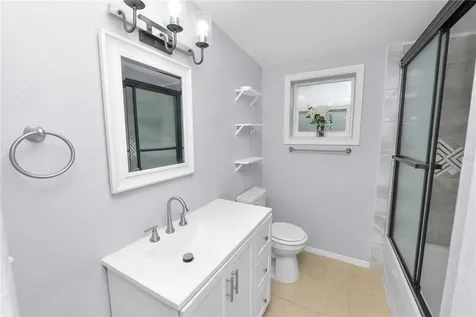 114 Shelton Avenue Auburndale FL 33823