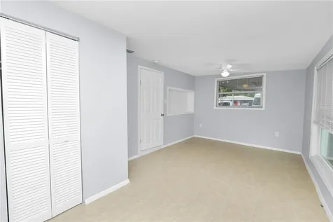 114 Shelton Avenue Auburndale FL 33823