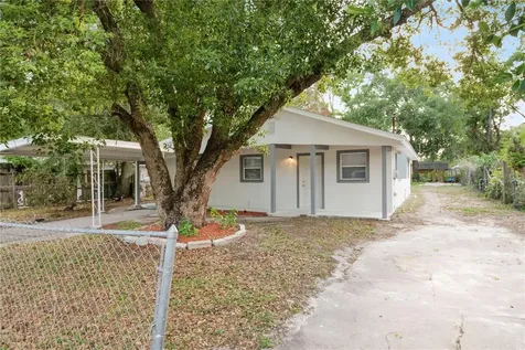 114 Shelton Avenue Auburndale FL 33823