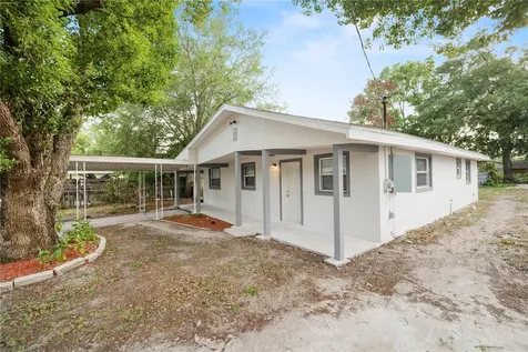 114 Shelton Avenue Auburndale FL 33823