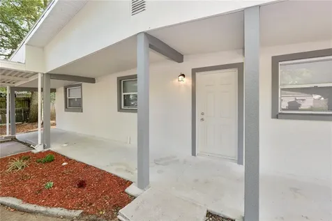 114 Shelton Avenue Auburndale FL 33823
