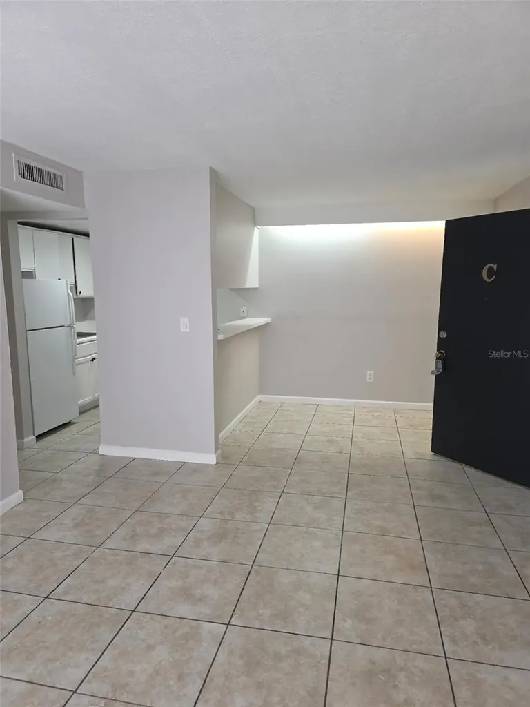 921 W Oak Ridge Road Orlando FL 32809
