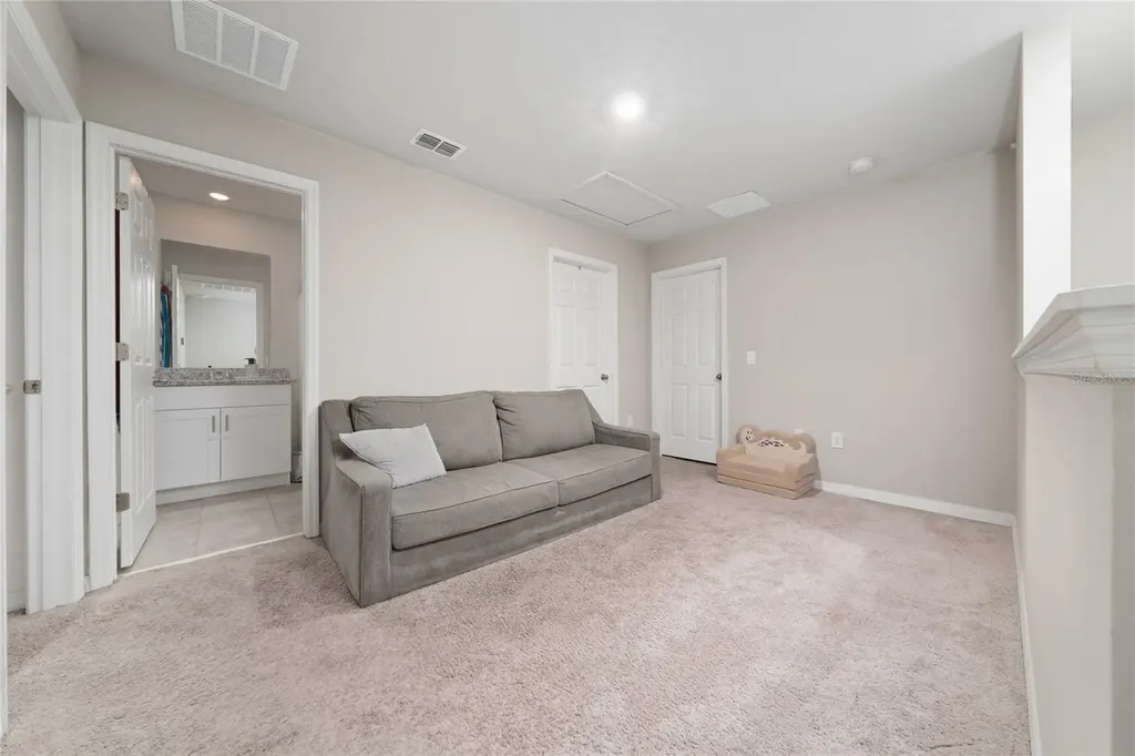 2043 Harebell Lane Ocoee FL 34761