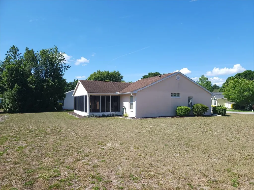 8090 SW 116th Loop Ocala FL 34481