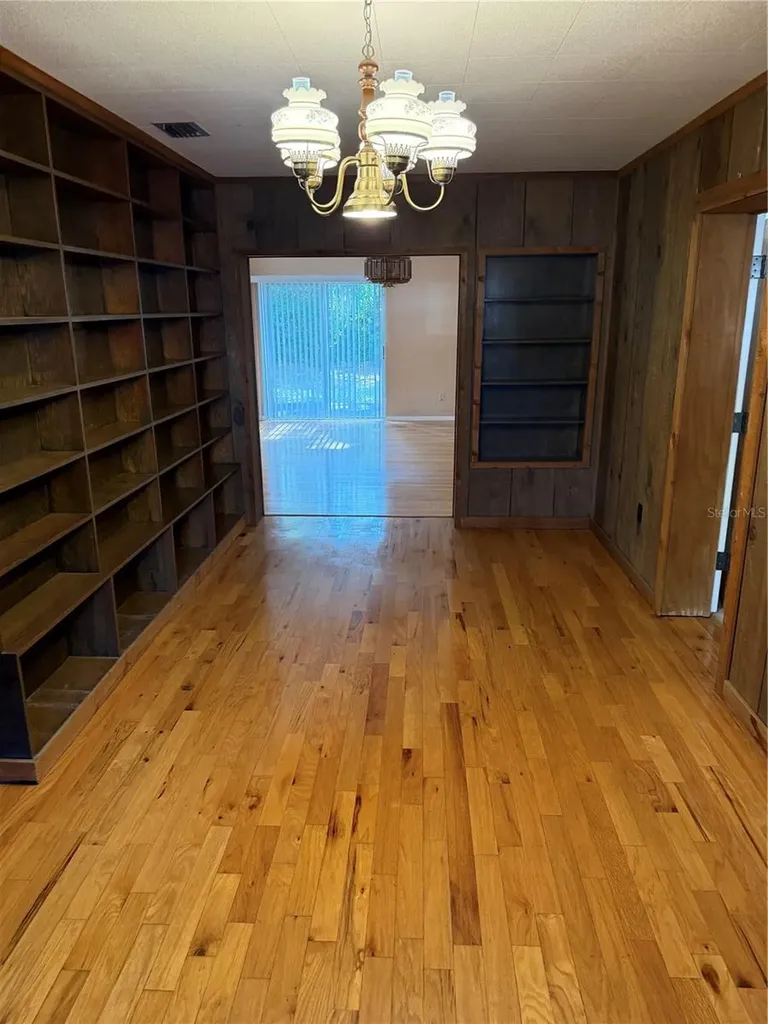 104 N Orion Avenue Clearwater FL 33765