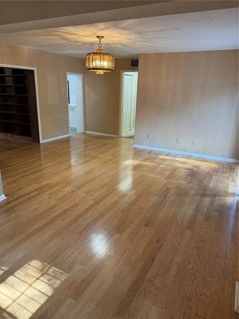 104 N Orion Avenue Clearwater FL 33765