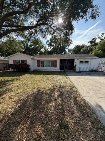 104 N Orion Avenue Clearwater FL 33765