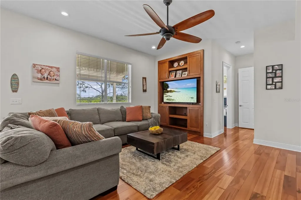 897 Point Seaside Drive Crystal Beach FL 34681