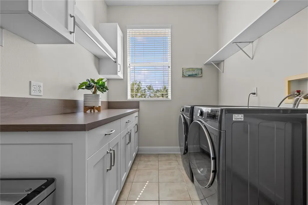 897 Point Seaside Drive Crystal Beach FL 34681