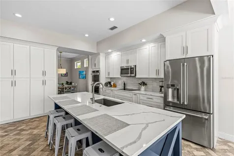 897 Point Seaside Drive Crystal Beach FL 34681