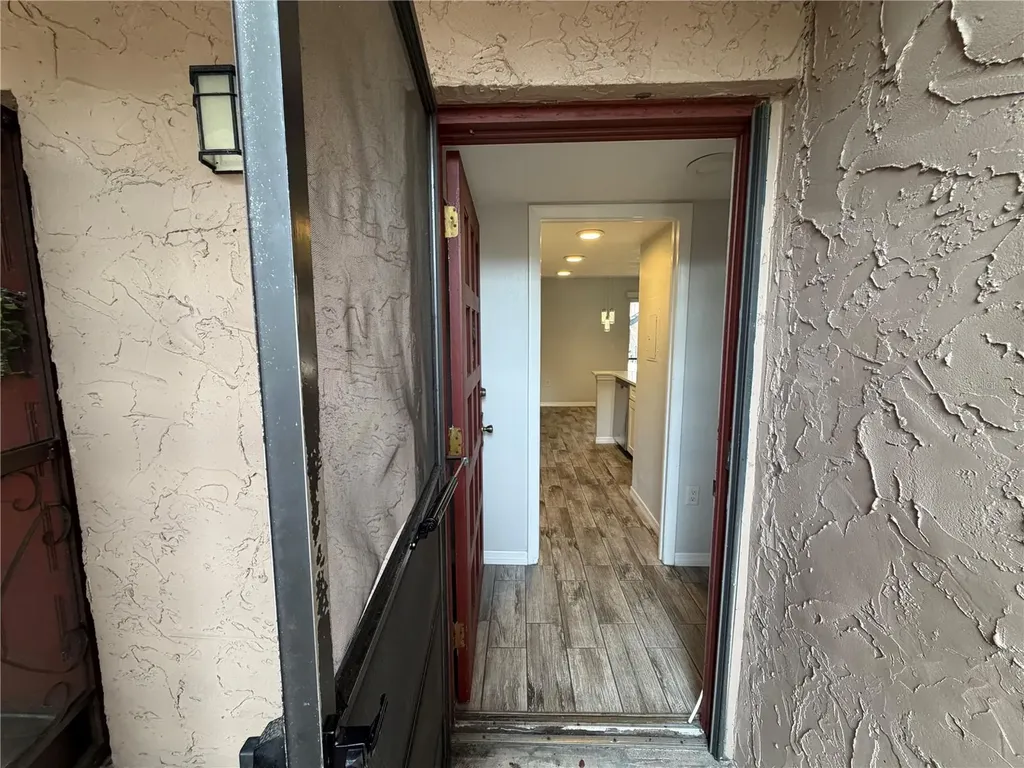 1167 Calle Del Rey Casselberry FL 32707