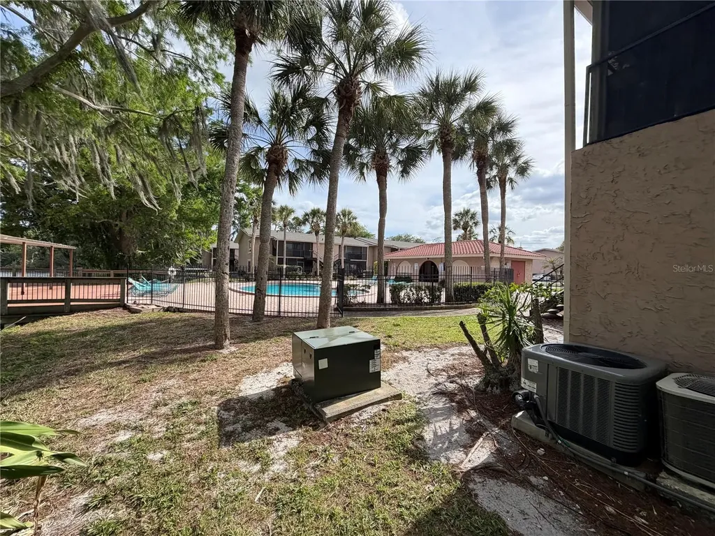 1167 Calle Del Rey Casselberry FL 32707