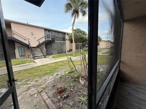 1167 Calle Del Rey Casselberry FL 32707