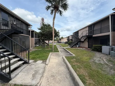 1167 Calle Del Rey Casselberry FL 32707