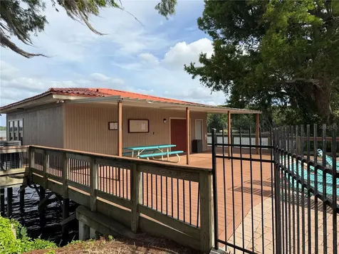 1167 Calle Del Rey Casselberry FL 32707