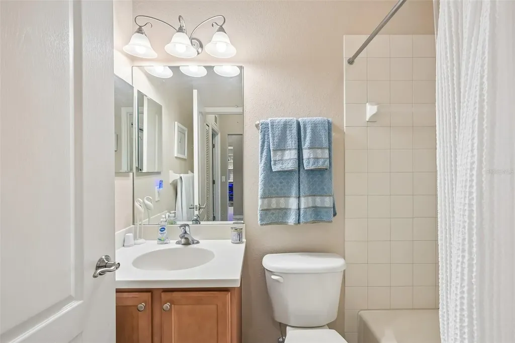 1003 Fairwaycove Lane Bradenton FL 34212