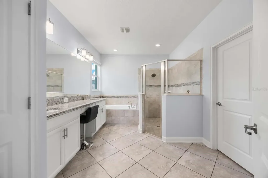 9790 Pecan Hickory Way Orlando FL 32832