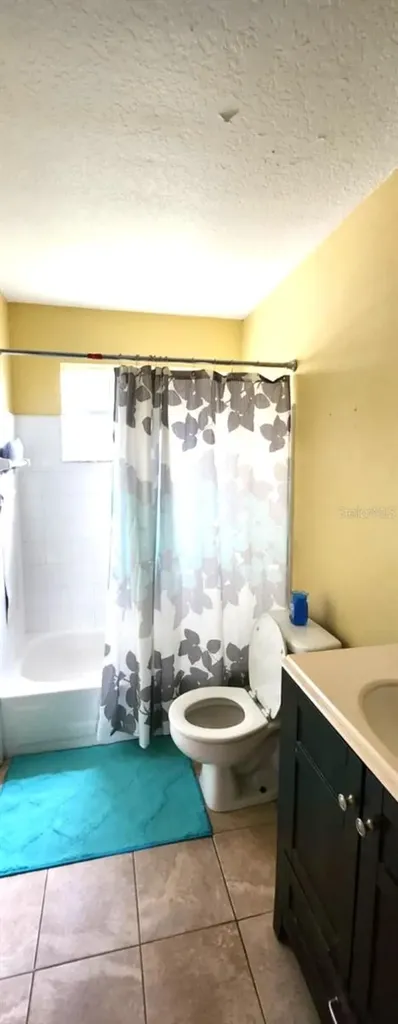 2456 Sweetwater Club Circle Kissimmee FL 34746