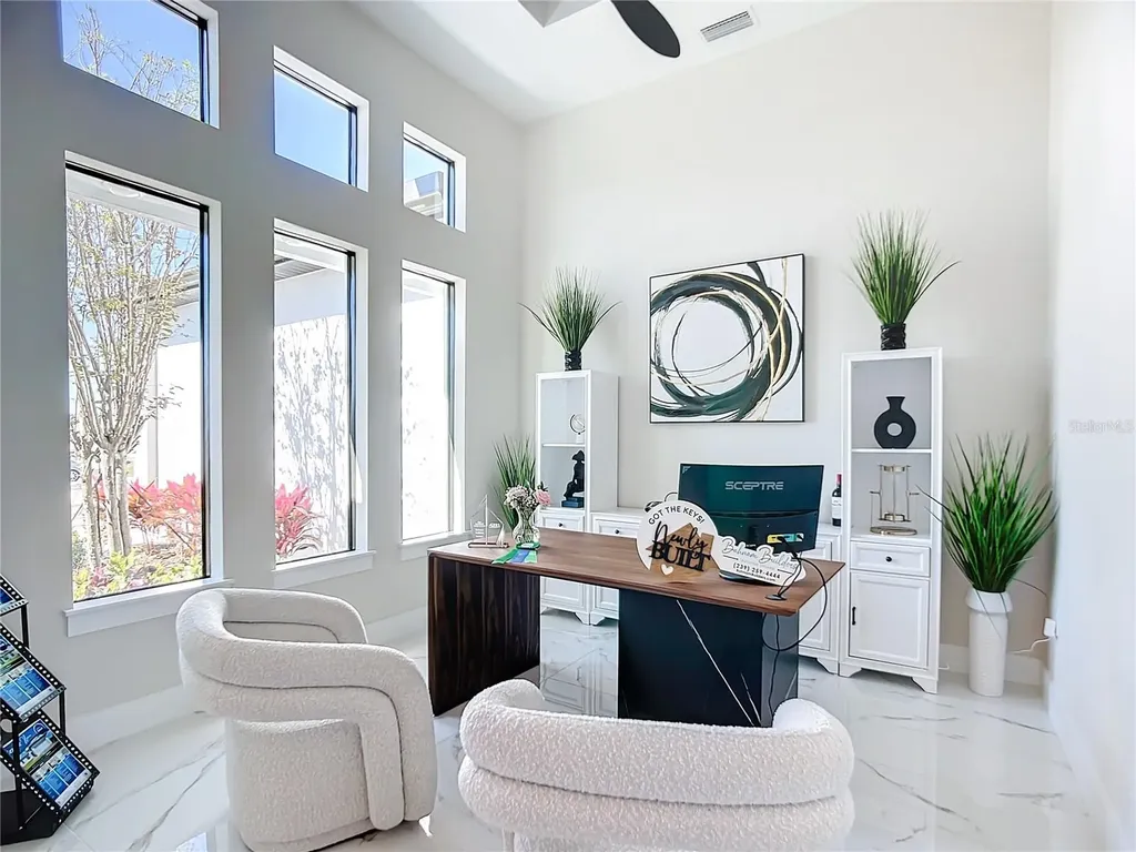 2527 Gleason Parkway Cape Coral FL 33914