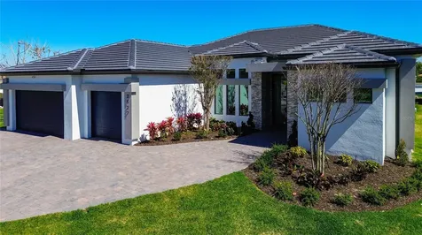 2527 Gleason Parkway Cape Coral FL 33914
