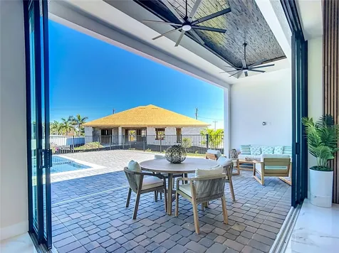 2527 Gleason Parkway Cape Coral FL 33914