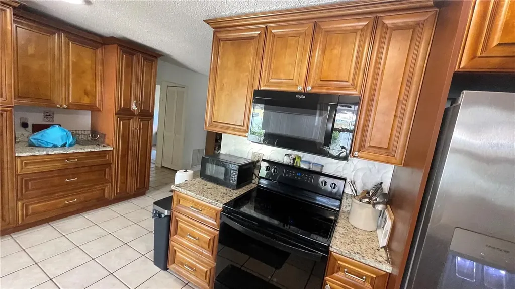 4365 66th Avenue N Pinellas Park FL 33781