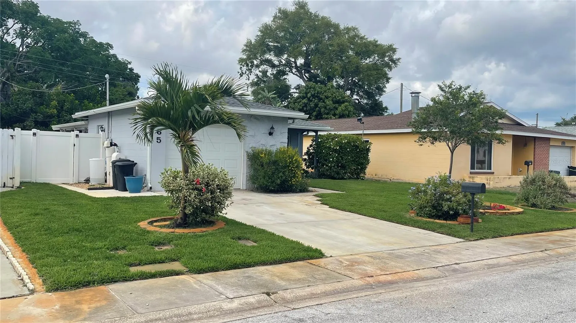 4365 66th Avenue N Pinellas Park FL 33781
