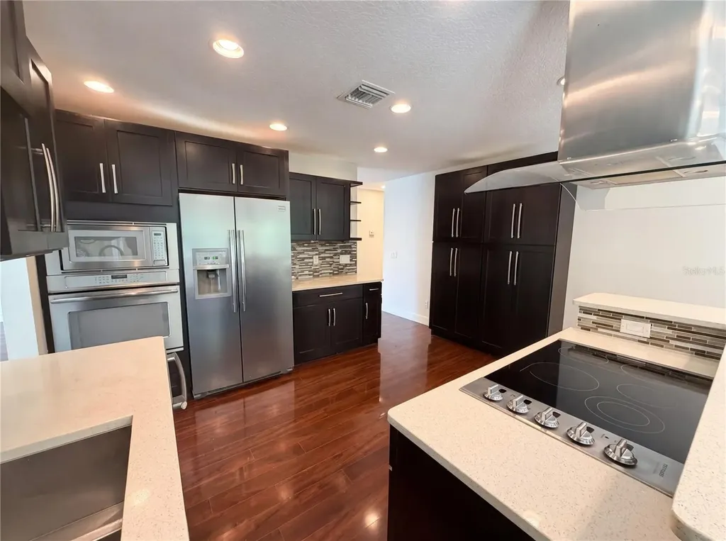 13804 Candidate Place Tampa FL 33613