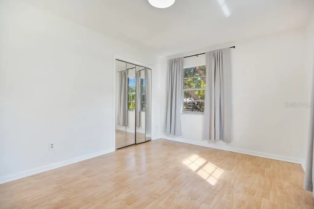 524 Queens Mirror Circle Casselberry FL 32707