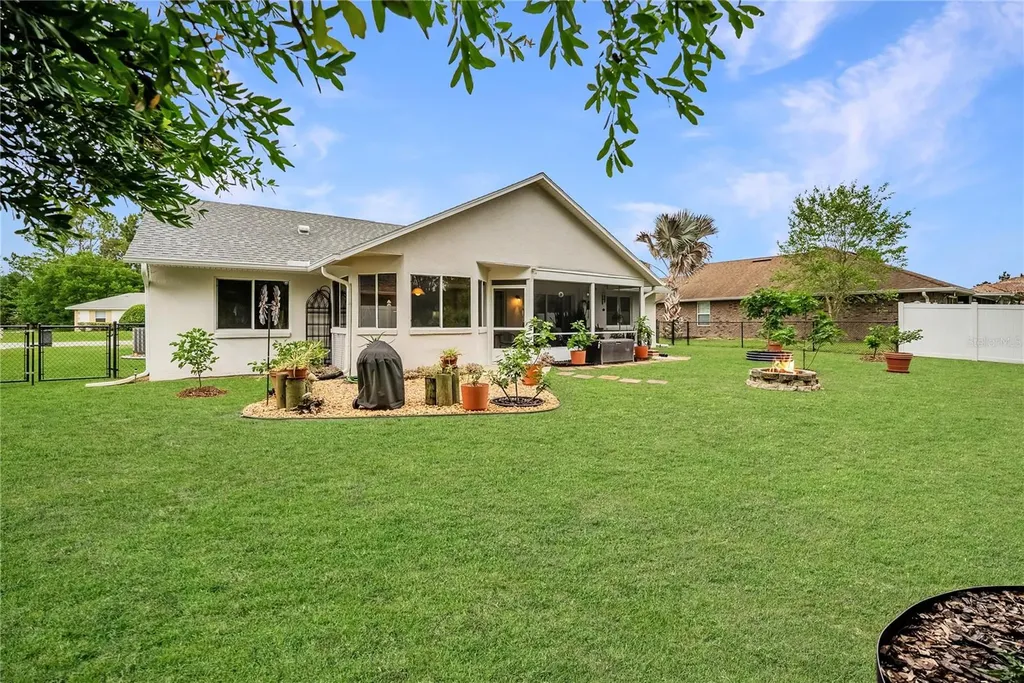 9 Buffalo View Lane Palm Coast FL 32137
