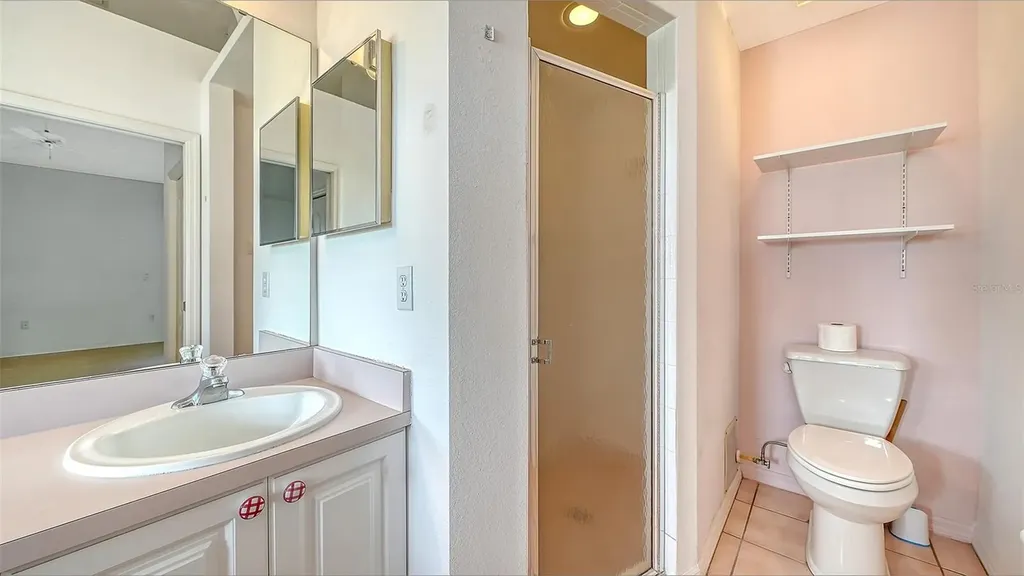 8928 Whitemarsh Avenue Sarasota FL 34238