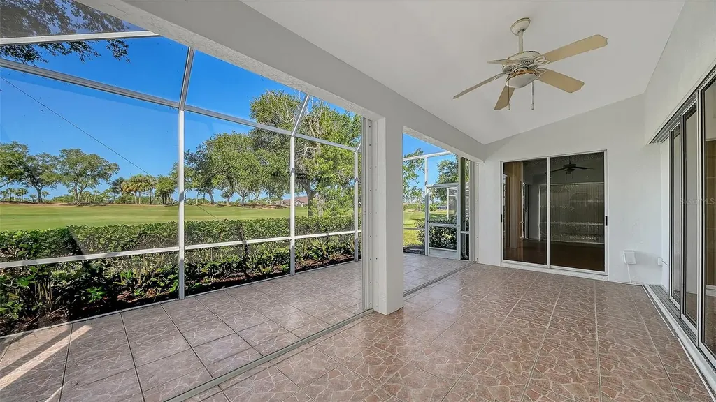 8928 Whitemarsh Avenue Sarasota FL 34238