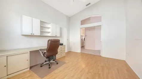 8928 Whitemarsh Avenue Sarasota FL 34238