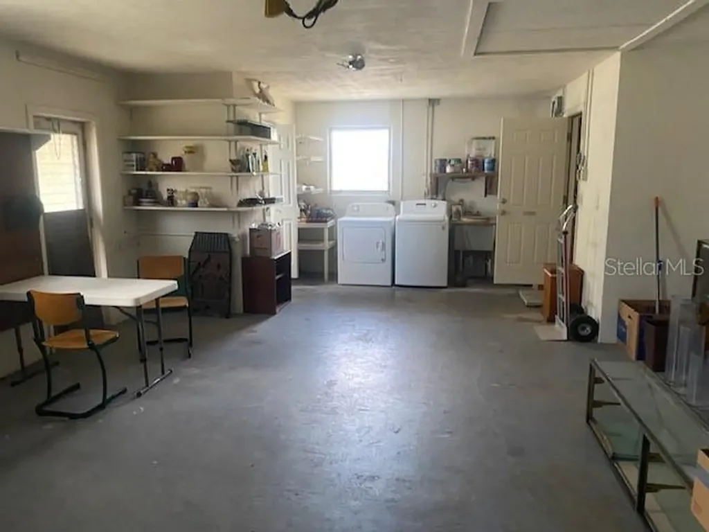 2134 Mckinley Street Clearwater FL 33765