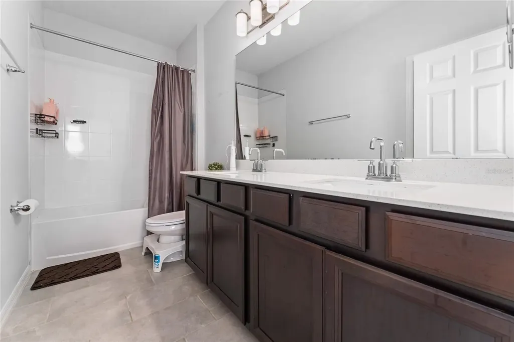 10361 Austrina Oak Loop Winter Garden FL 34787